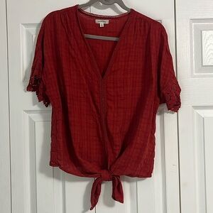 Red, size Large, shirt with crochet sleeve detail and tie hem